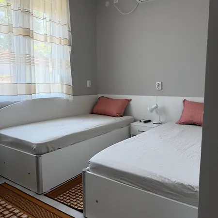 Apart Hotel Lyubimets 3* Lyubimets