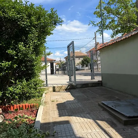 Apart Hotel Lyubimets Апарт-отель