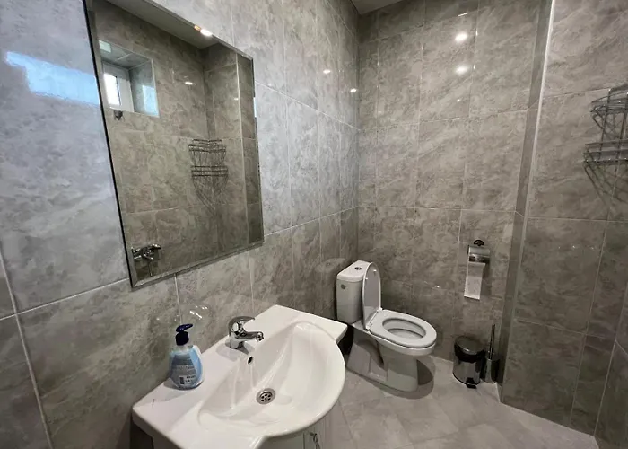 アパート Apart Hotel Lyubimets *