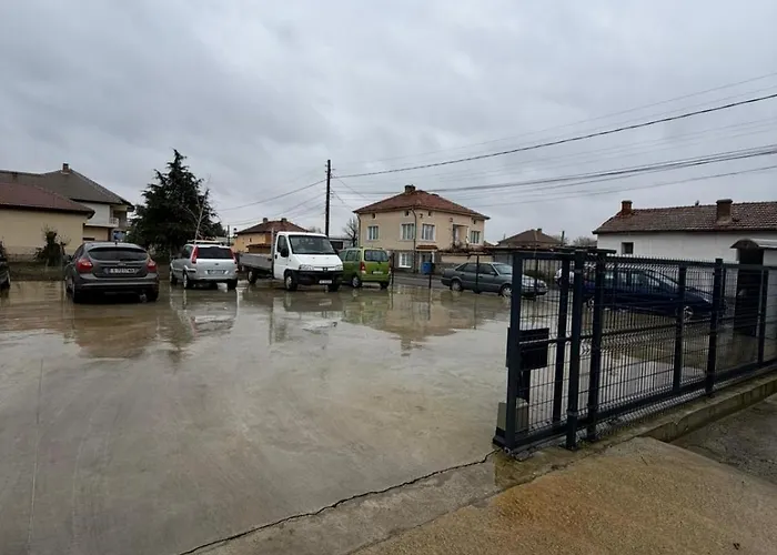 Διαμέρισμα Apart Hotel Lyubimets Lyubimets